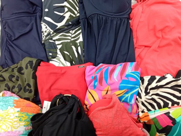 DESIGNER SWIMWEAR MIXED, SHELF PULLS, 5524496, 83 units, PA