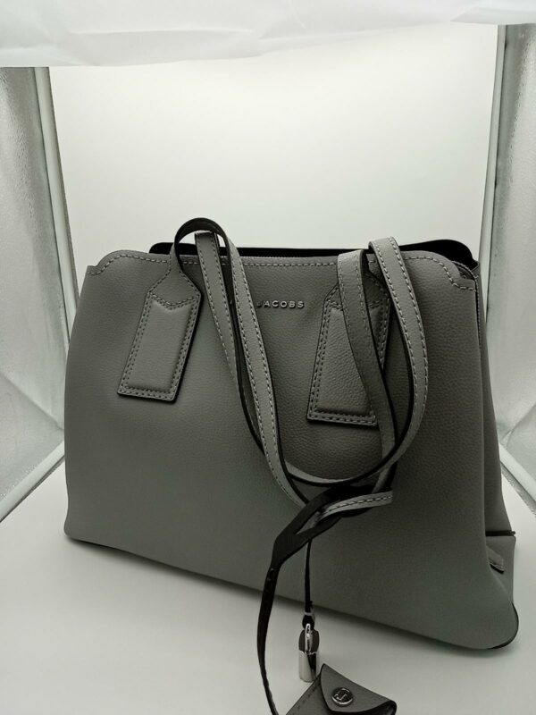 MARC JACOBS HANDBAGS***, SHELF PULLS, 5524489, 4 units, PA - Image 2