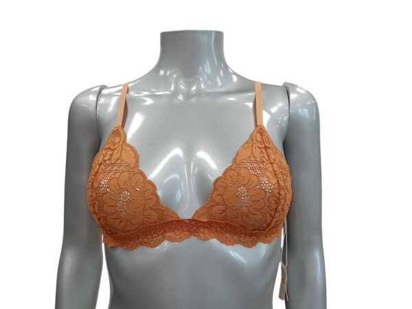 LADIES INTIMATE SMALL LOT, SHELF PULLS, 5524560, 29 units, PA - Image 3