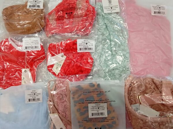LADIES INTIMATE SMALL LOT, SHELF PULLS, 5524520, 24 units, PA