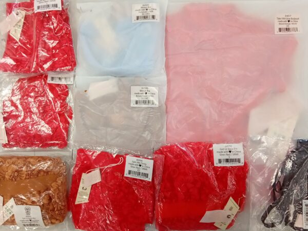 LADIES INTIMATE SMALL LOT, SHELF PULLS, 5524550, 27 units, PA
