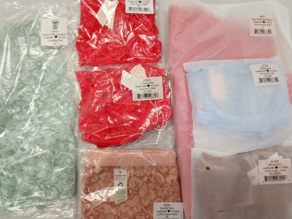 LADIES INTIMATE SMALL LOT, SHELF PULLS, 5524474, 27 units, PA