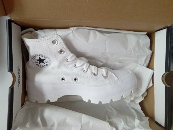 FREE PEOPLE, CONVERSE, WE ARE HAH & more..., SHELF PULLS, 5524634, 35 units, PA - Image 2