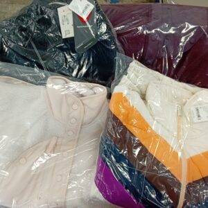 FREE PEOPLE MOVEMENT X HATCH JACKETS, SHELF PULLS, 5524893, 14 units, PA