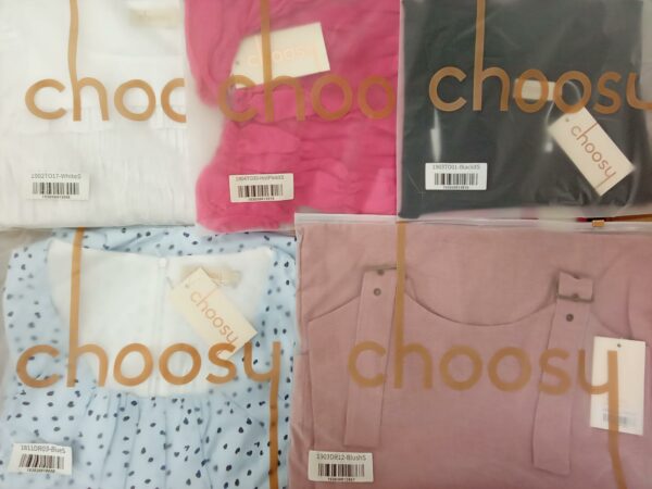 Choosy Designer Clothing, SHELF PULLS, 5524935, 37 units, PA