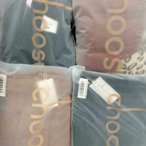Choosy Designer Clothing, SHELF PULLS, 5524966, 17 units, PA