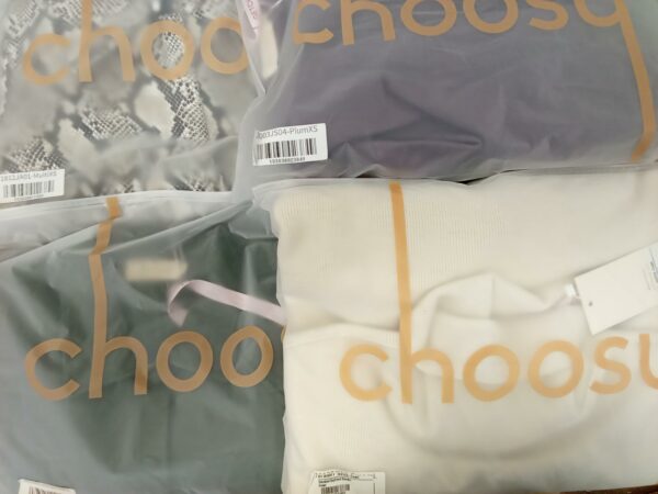 Choosy Designer Clothing, SHELF PULLS, 5524985, 18 units, PA