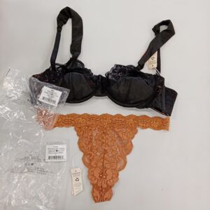 Product photo: We are HAH (FP Brands/Revolve), SHELF PULLS, 5522126, 37 units, PA image #4