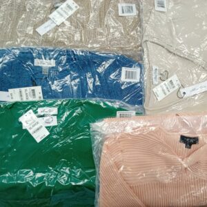 Designer Clothing Fall/Winter, SHELF PULLS, 5525123, 36 units, PA