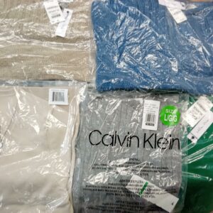 LADIES DESIGNER  FALL/WINTER, SHELF PULLS, 5525122, 45 units, PA